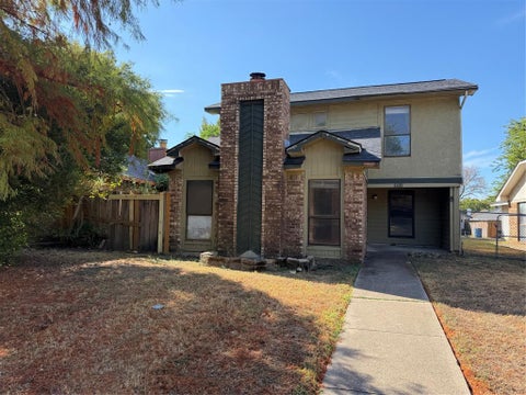 Photo of 1110 Sandalwood Lane, DeSoto, TX 75115 (MLS # 21403017)