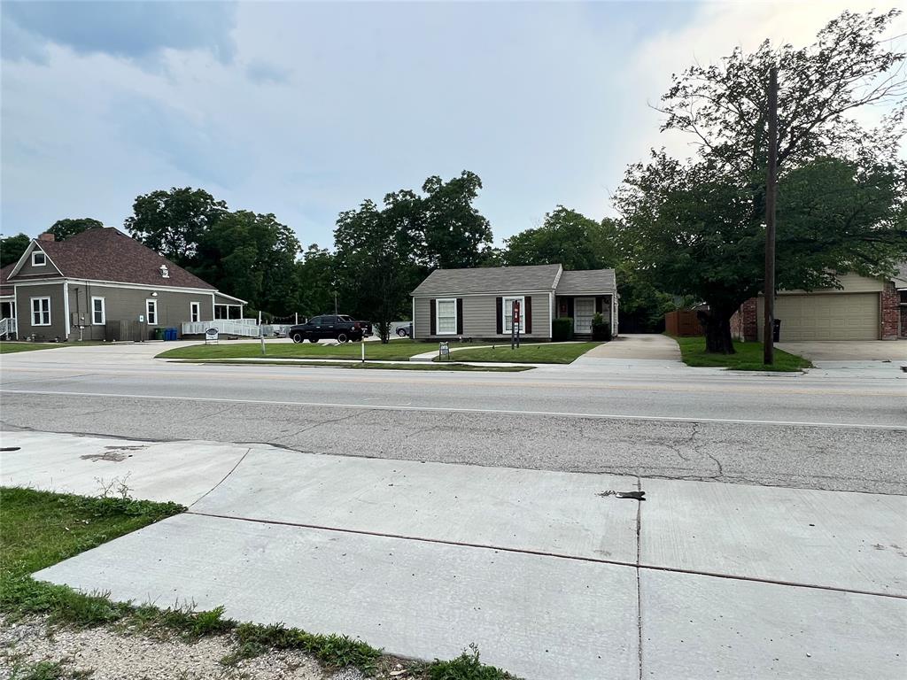 808 N Goliad Street