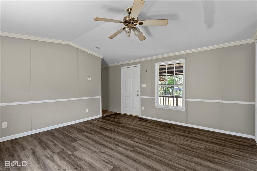 8977 W Picturesque Drive