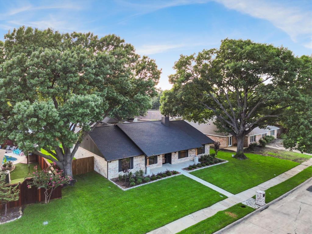 2813 Staffordshire Drive