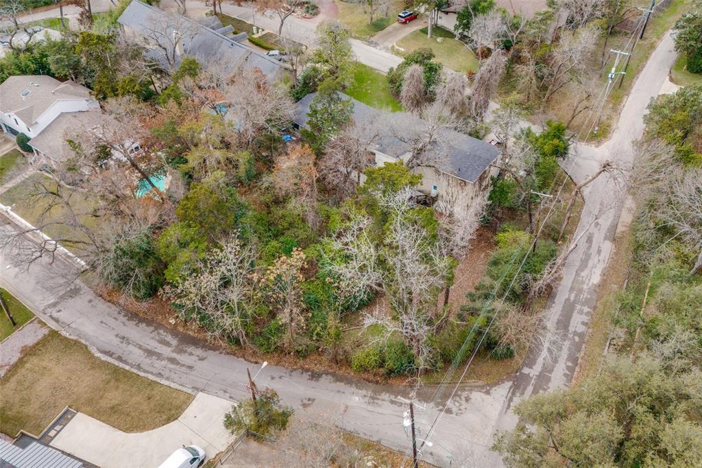 Guggenheim Acres - Residential