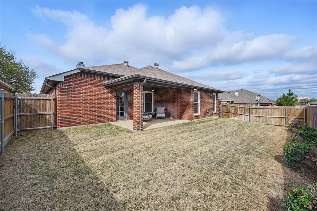 Fort Worth, Texas 76244, United States, 3 Bedrooms Bedrooms, ,2 BathroomsBathrooms,Residential,Pending,106615