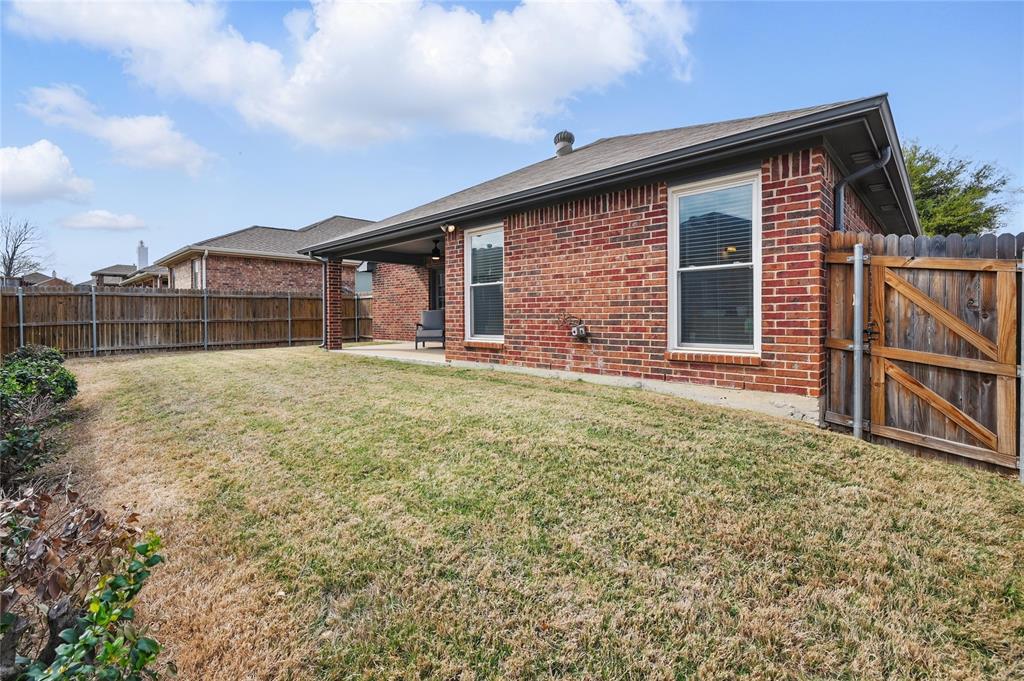 Fort Worth, Texas 76244, United States, 3 Bedrooms Bedrooms, ,2 BathroomsBathrooms,Residential,Pending,106615