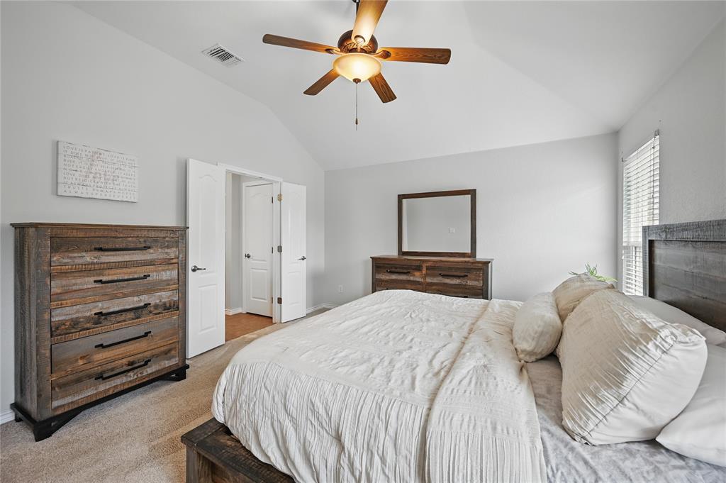 Fort Worth, Texas 76244, United States, 3 Bedrooms Bedrooms, ,2 BathroomsBathrooms,Residential,Pending,106615