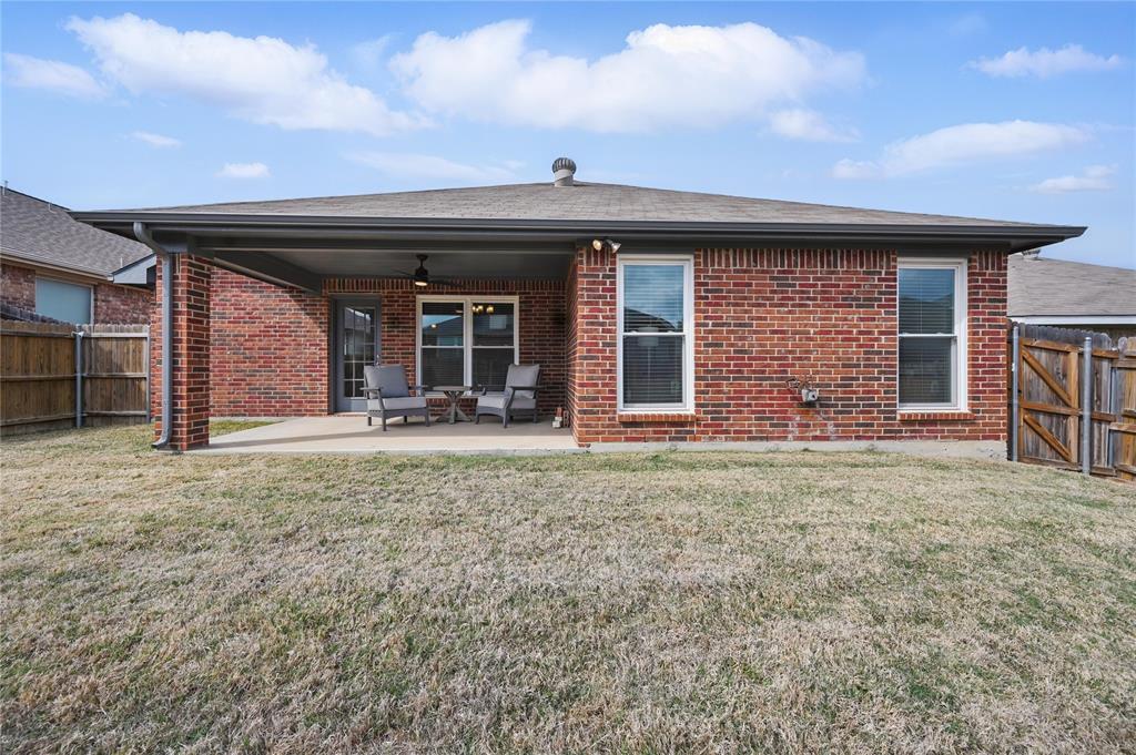 Fort Worth, Texas 76244, United States, 3 Bedrooms Bedrooms, ,2 BathroomsBathrooms,Residential,Pending,106615