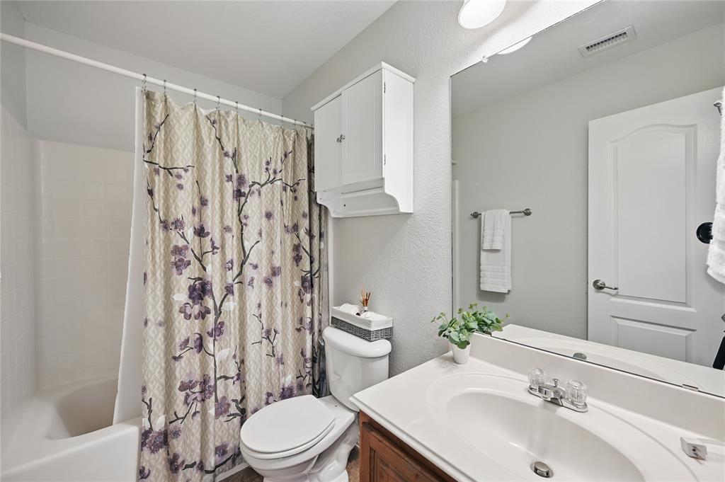 Fort Worth, Texas 76244, United States, 3 Bedrooms Bedrooms, ,2 BathroomsBathrooms,Residential,Pending,106615