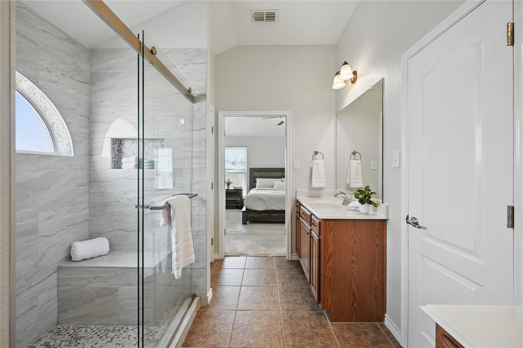 Fort Worth, Texas 76244, United States, 3 Bedrooms Bedrooms, ,2 BathroomsBathrooms,Residential,Pending,106615