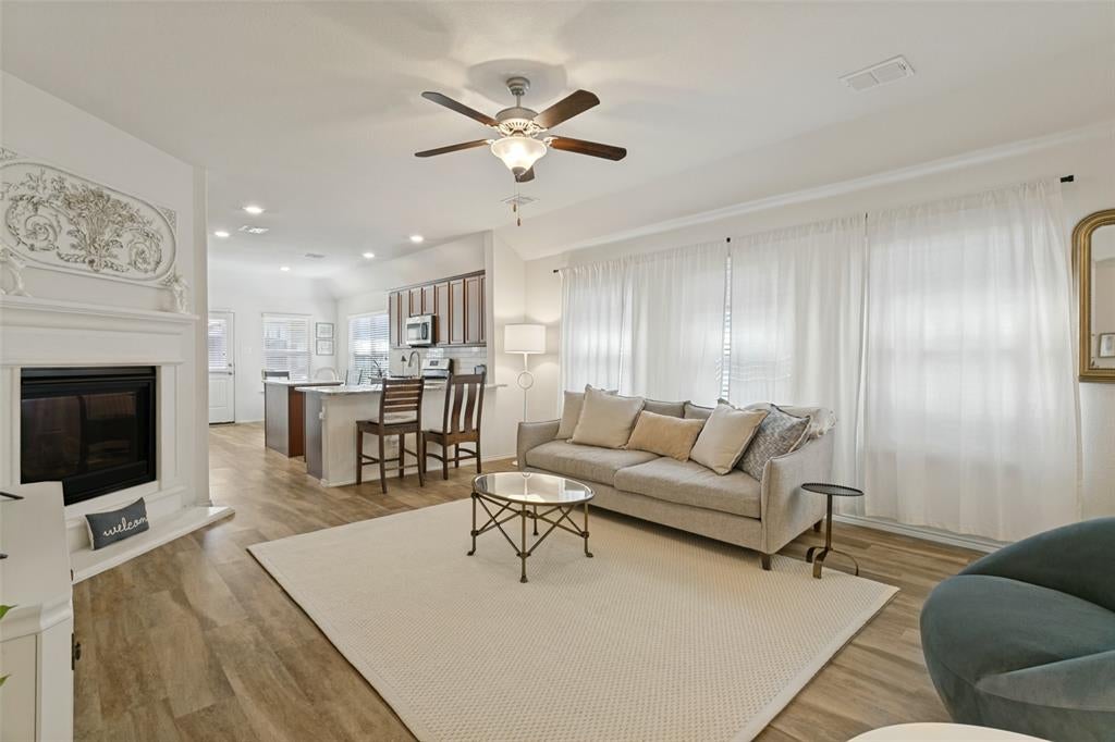 5809 Wake Robin Drive