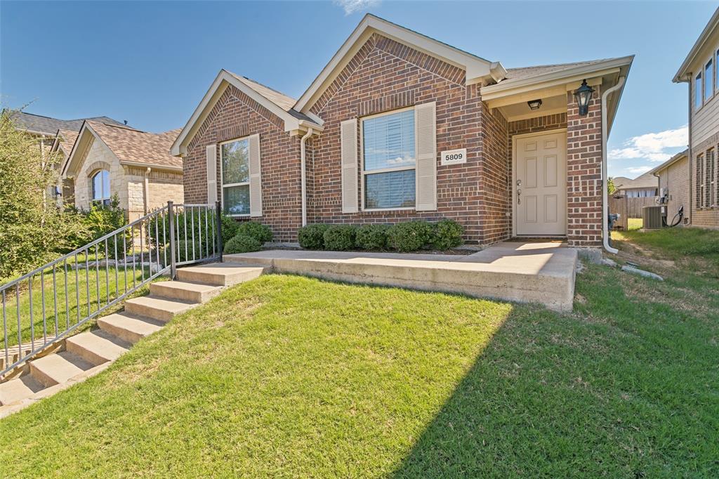 5809 Wake Robin Drive