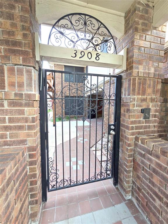 3908 Denham Way