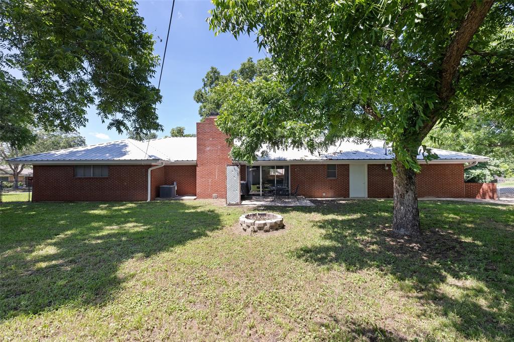 2010 W Overhill Drive