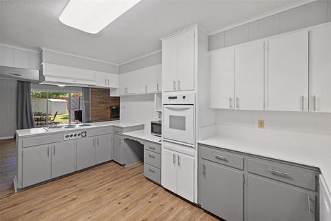 2010 W Overhill Drive Stephenville TX 76401