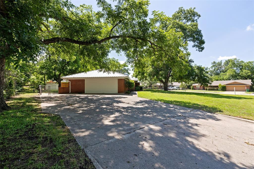 2010 W Overhill Drive