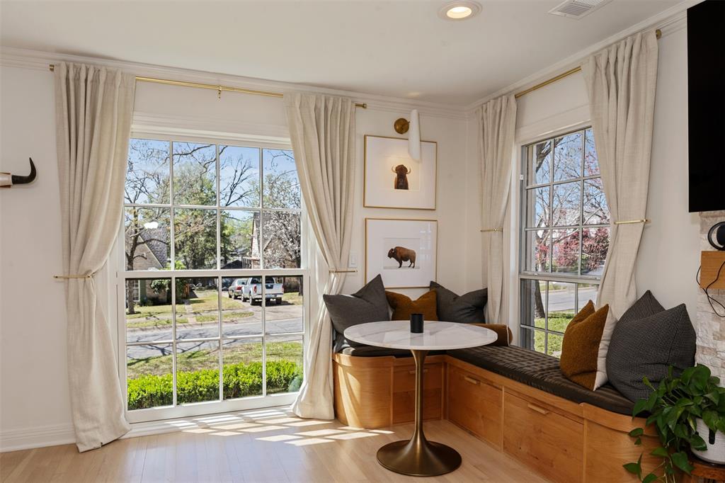 Hollywood - Residential