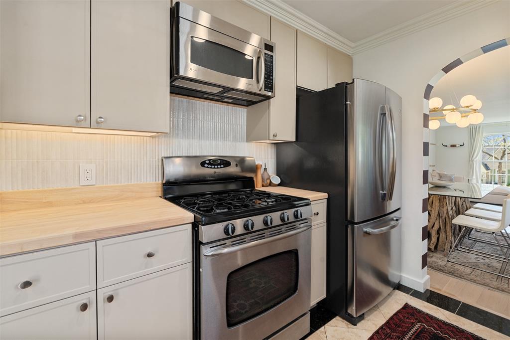 Hollywood - Residential