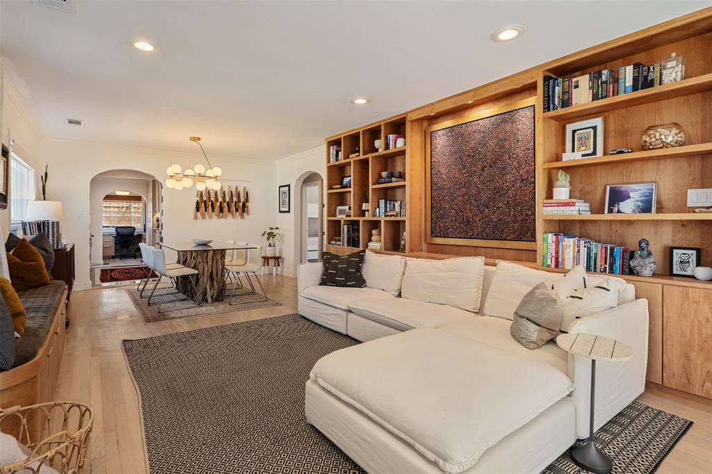 Hollywood - Residential