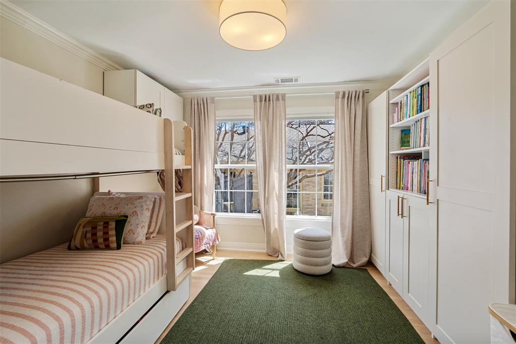 Hollywood - Residential