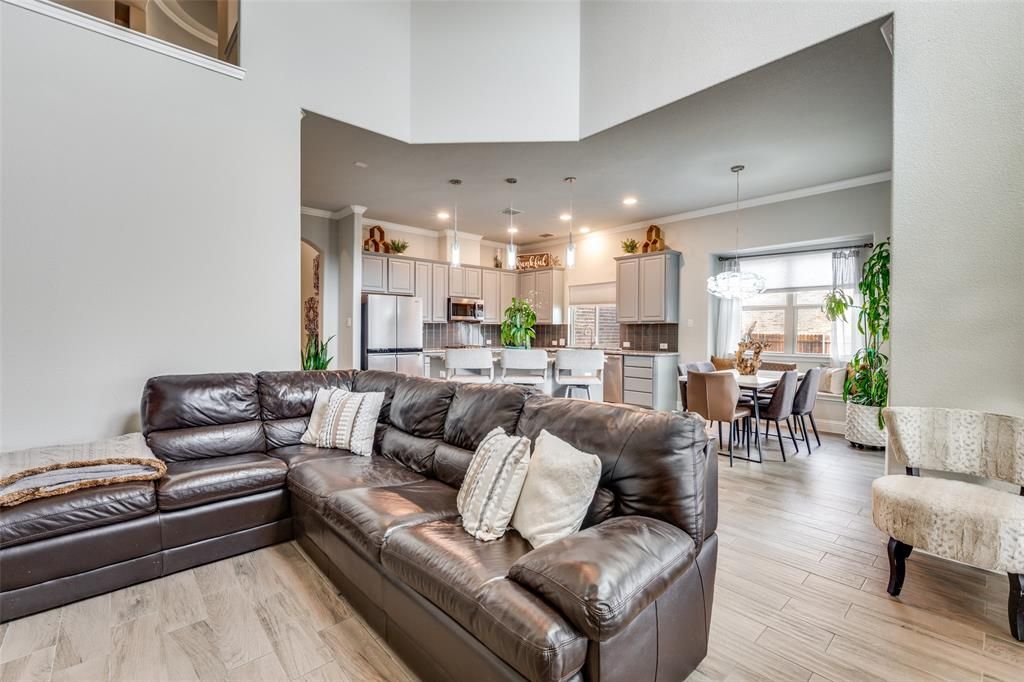 Photo of 329 Valentino Way, Grand Prairie, TX 75052 (MLS # 21162588)