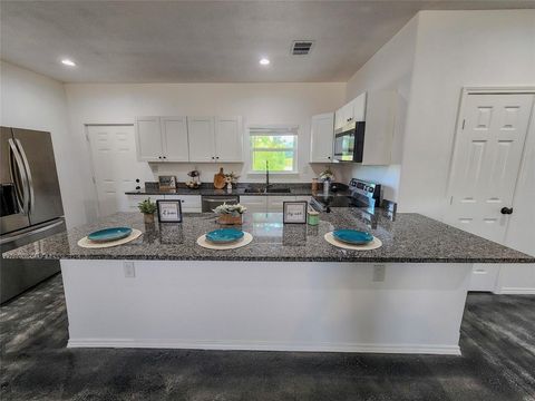 417 Katie Circle Kennedale TX 76060