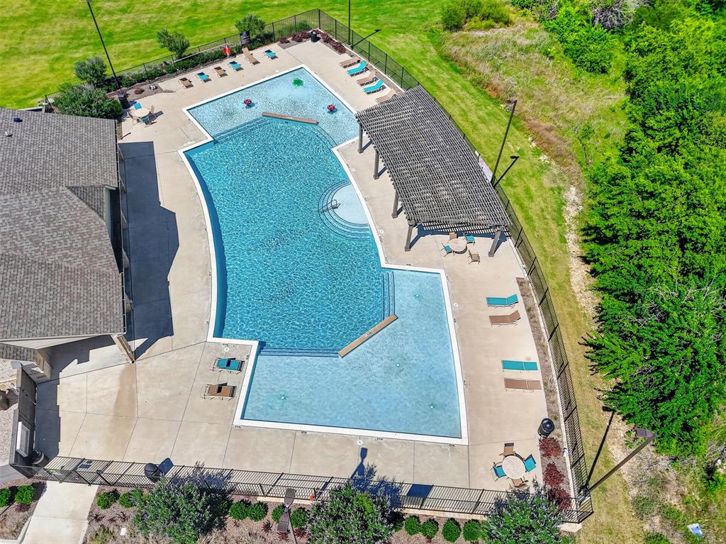 Hulen Trails - Residential