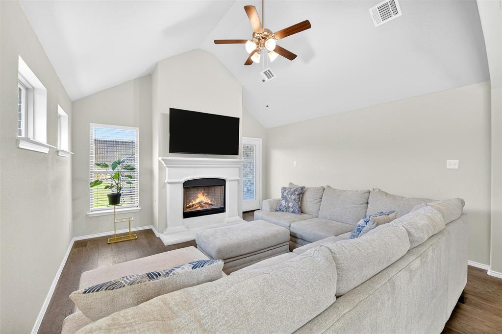 Hulen Trails - Residential