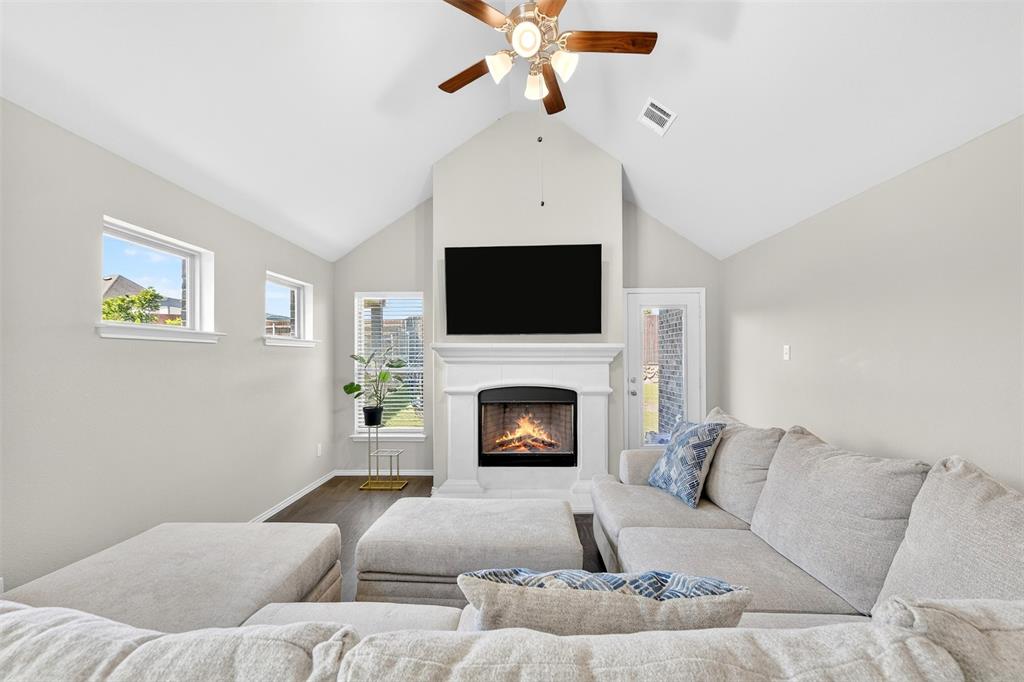 Hulen Trails - Residential
