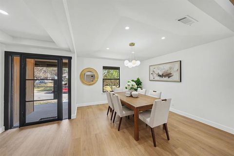 Tiny photo for 7115 Cosgrove Drive, Dallas, TX 75231 (MLS # 21196341)