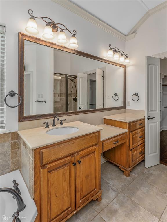 Shreveport, Louisiana 71106, United States, 4 Bedrooms Bedrooms, ,3 BathroomsBathrooms,Residential,Active,158853