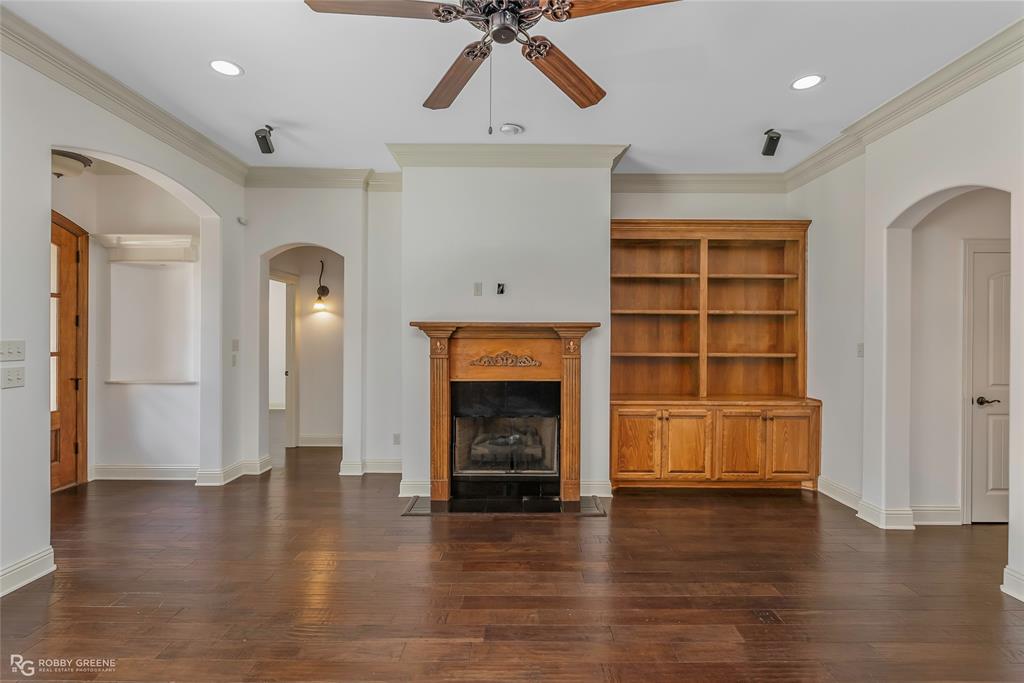 Shreveport, Louisiana 71106, United States, 4 Bedrooms Bedrooms, ,3 BathroomsBathrooms,Residential,Active,158853