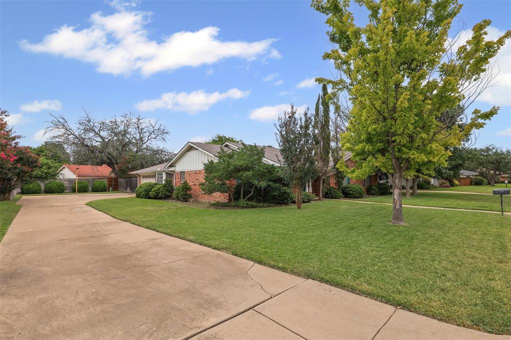 7008 Serrano Drive