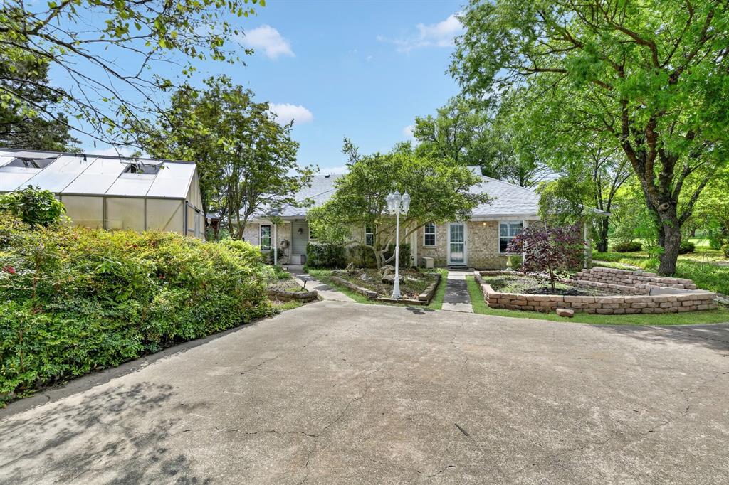 320 Cedar Hill Circle