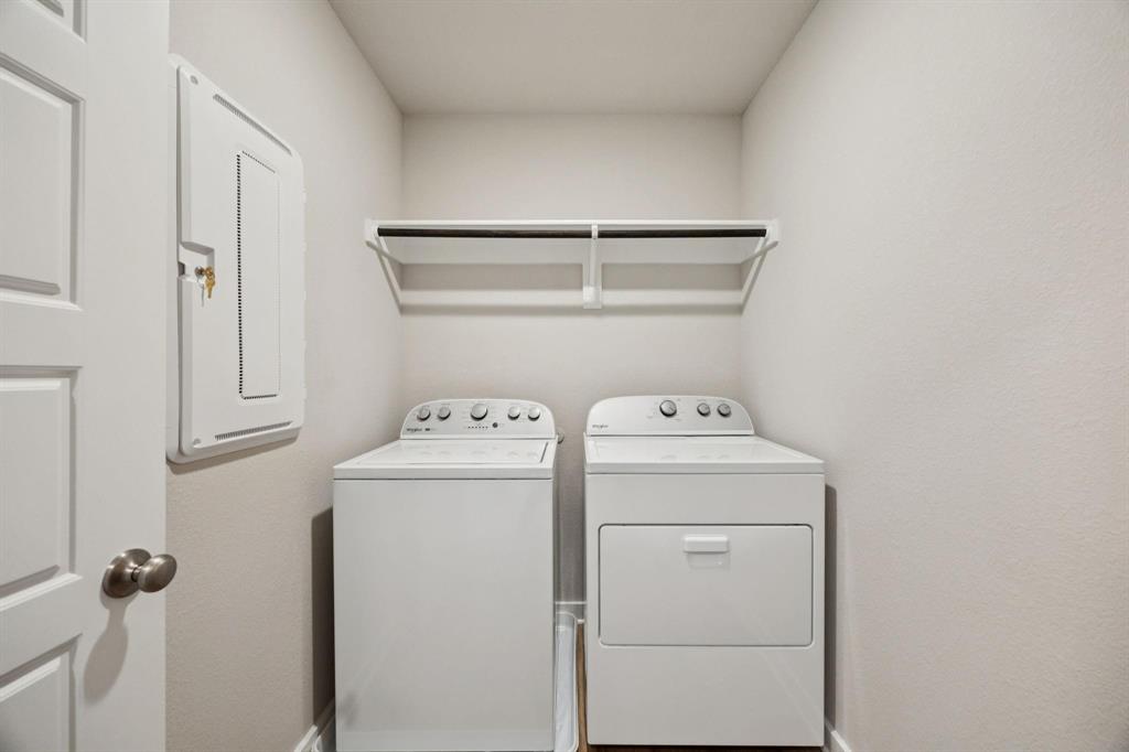 Mockingbird Estates Add - Residential Lease