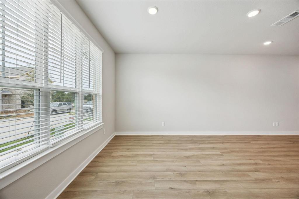 Mockingbird Estates Add - Residential Lease