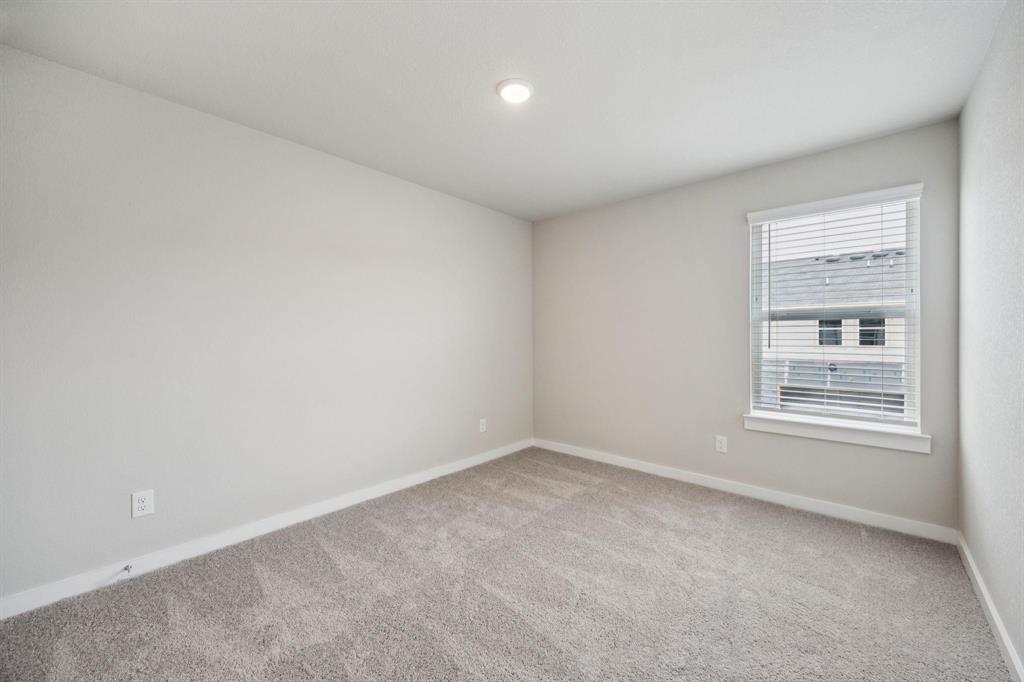 Mockingbird Estates Add - Residential Lease