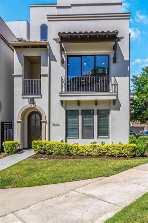 Tiny photo for 7844 Secluded Avenue, Plano, TX 75024 (MLS # 21082754)