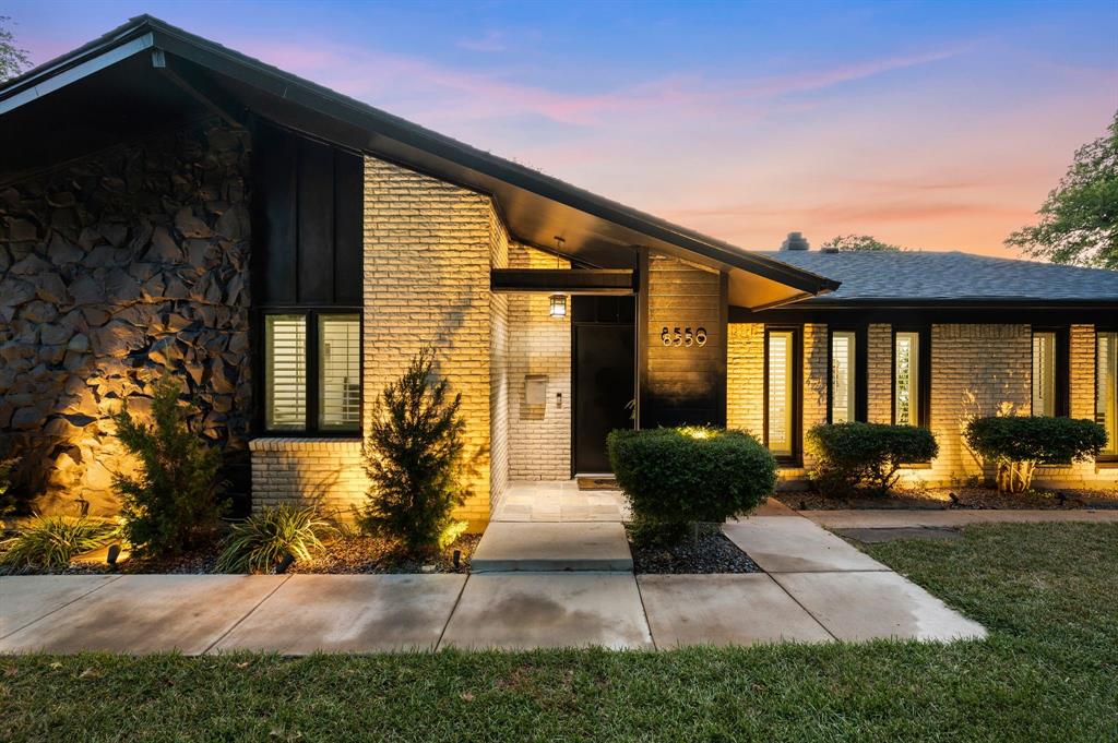8559 S Mediterranean Circle
