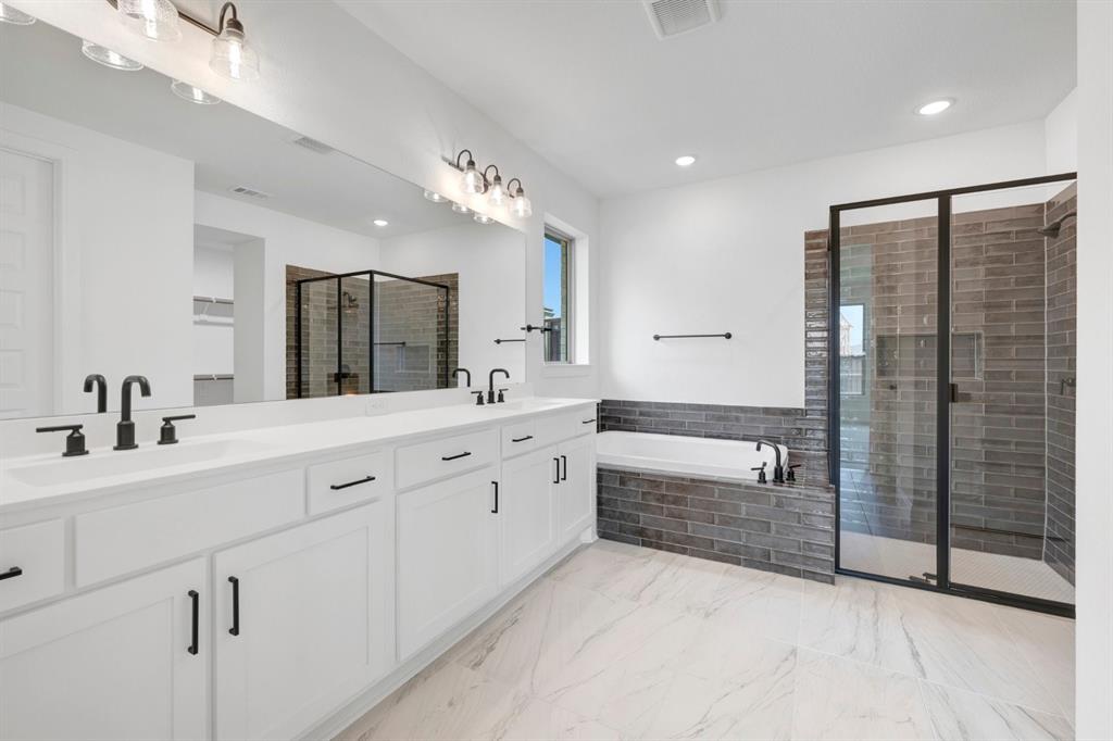Myrtle Creek - Residential
