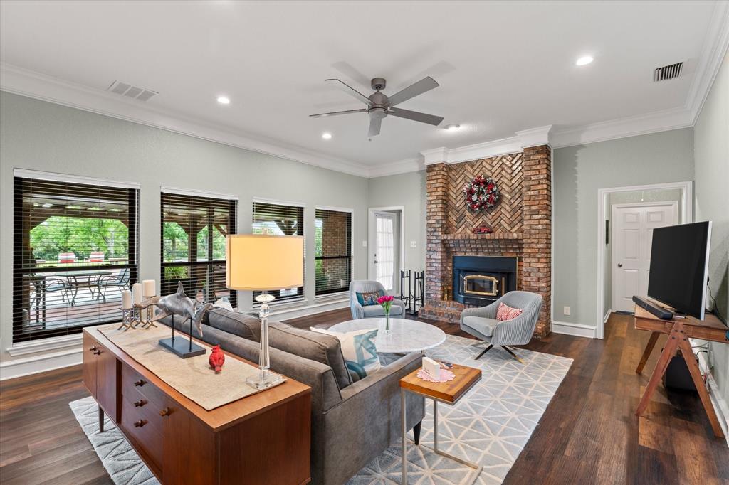 10612 Live Oak Drive