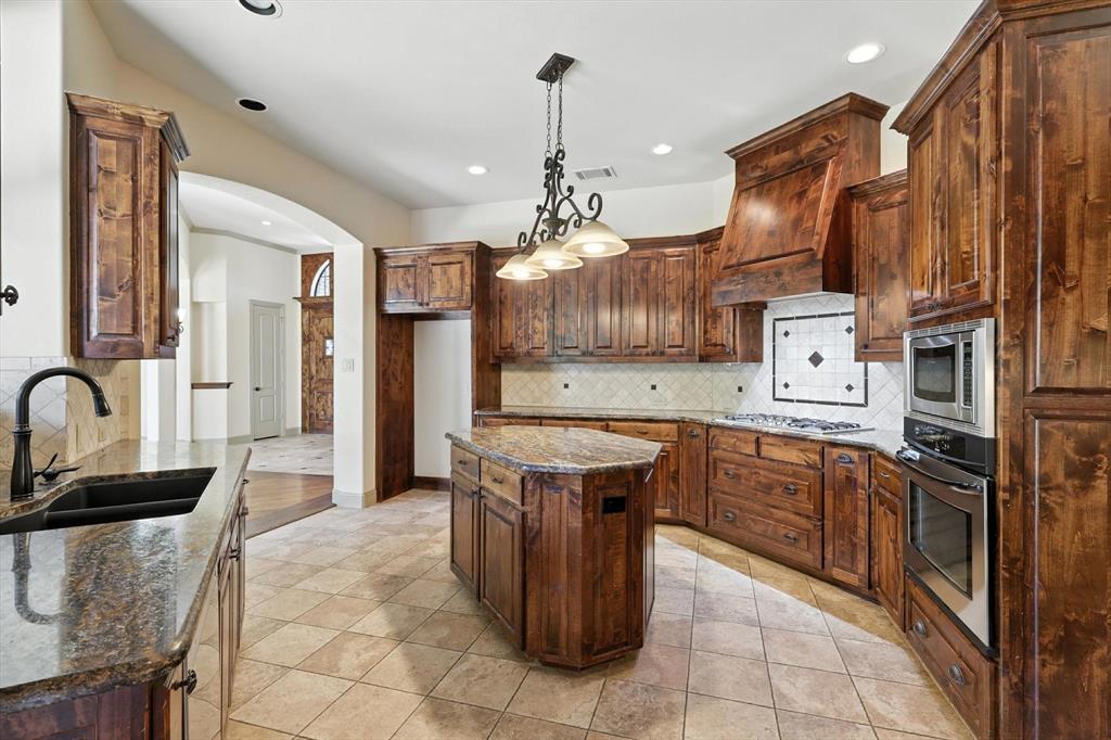 The Shores Of Lakewood Village - Residential