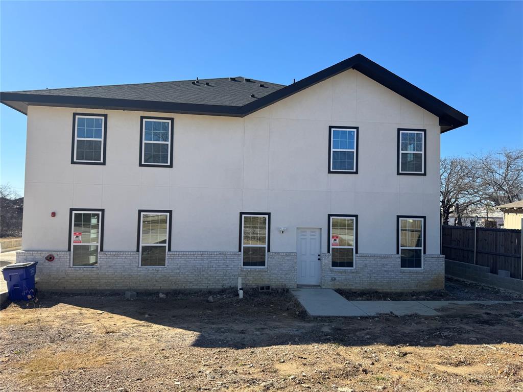 6800 Oak Crest Drive W