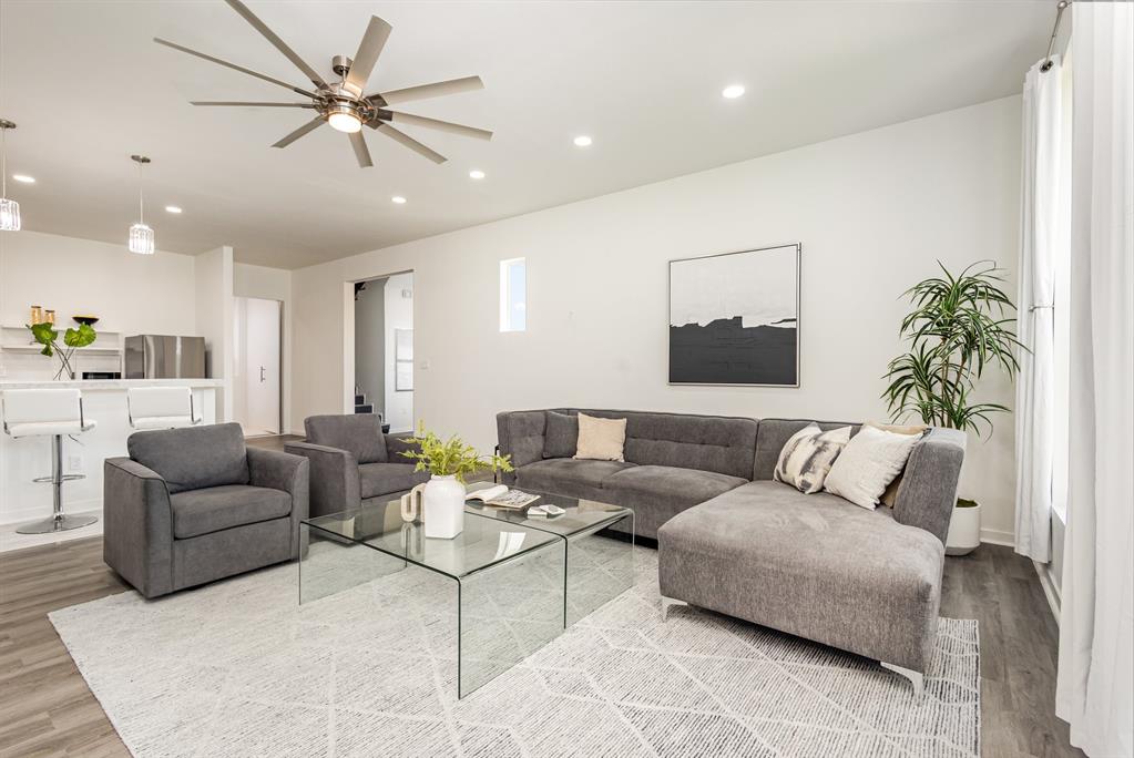 718 Chaparral Trail