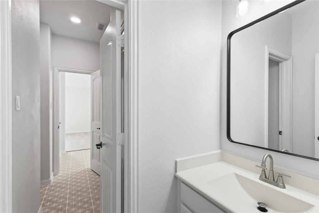 Creeks Of Legacy Ph 1b - Residential Lease