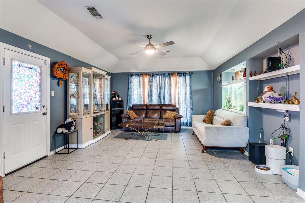 1258 Robinhood Boulevard