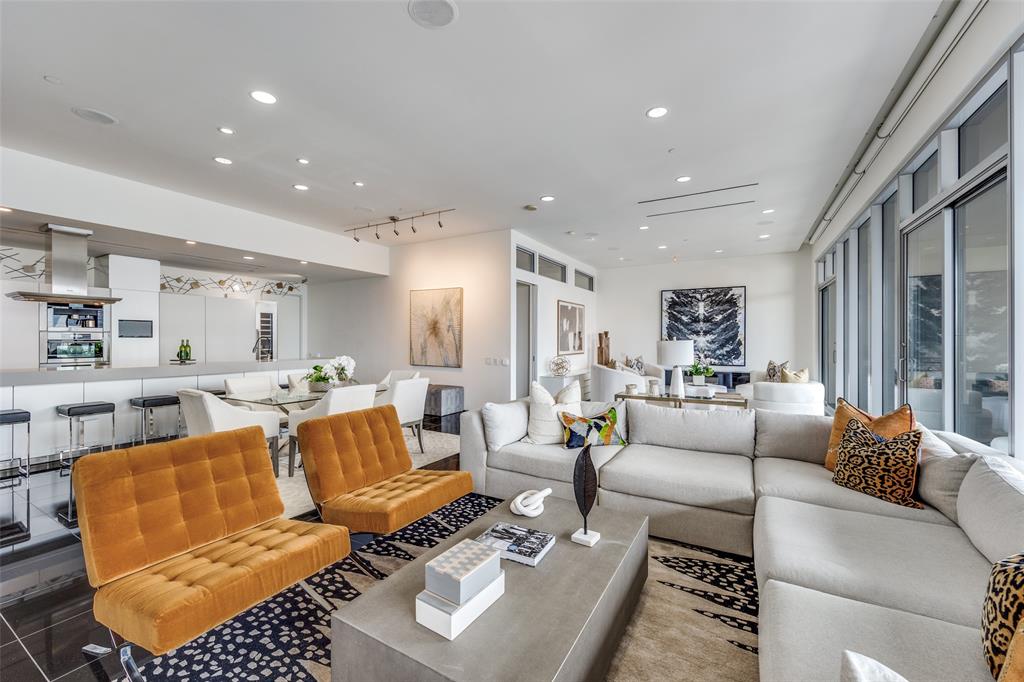 1717 Arts Plaza 2107