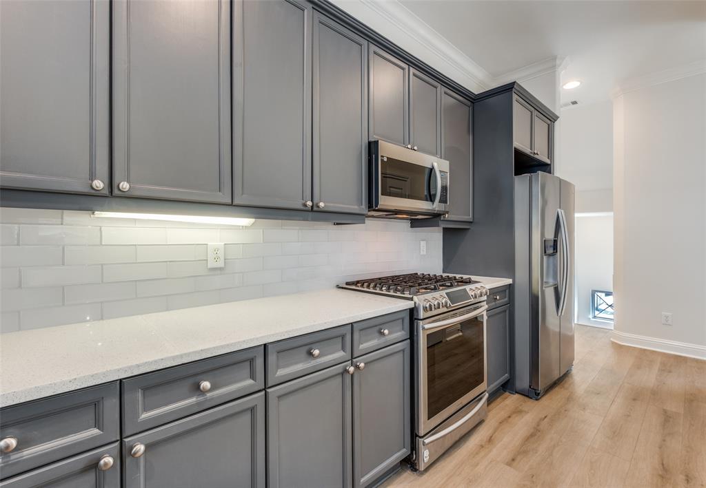 Buena Vista Condos 4058-60 - Residential