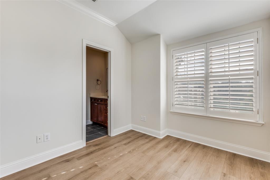 Buena Vista Condos 4058-60 - Residential