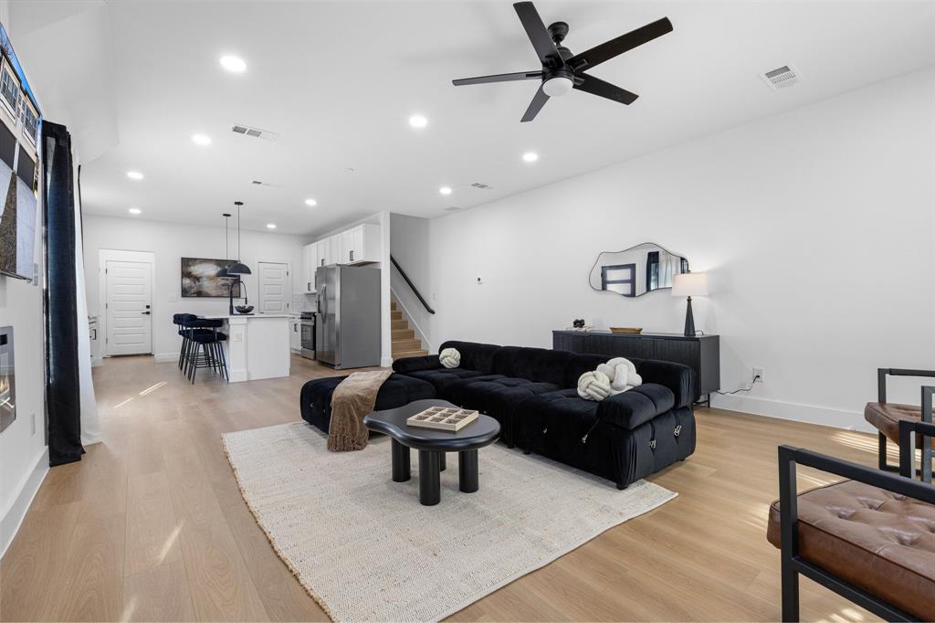 D Rowens Add - Residential Lease