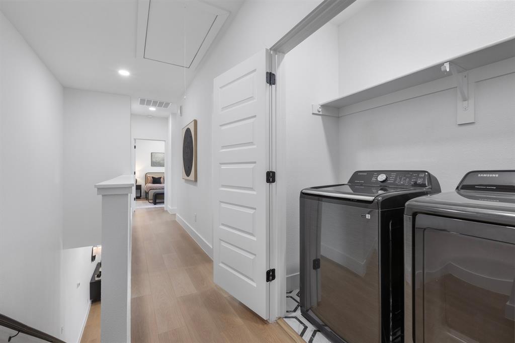 D Rowens Add - Residential Lease