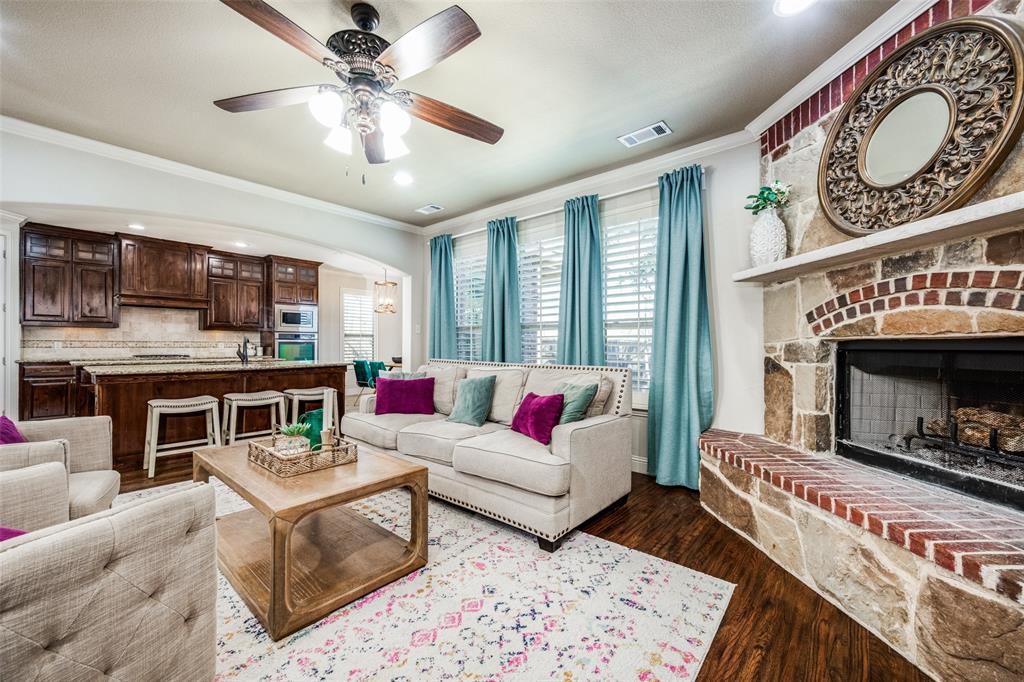 Villas At Trophy Club The - Residential