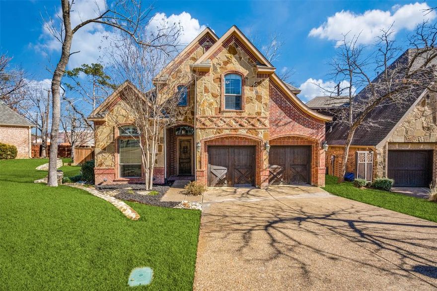 Ideal location + easy highway access. Charming home + great flow situated on a cul-de-sac in the highly sought-after gated community of Villas of Trophy Club! Welcome guests in style with a 20x11 foyer. The dining-flex room is ideal as a conversation area or for Thanksgiving dinner. The study & half bath are tucked away for privacy.  Spacious kitchen with granite counter tops, center island, stainless steel double ovens, & gas cooktop opens to the patio & den. The large owner's suite is on the main floor. The central game room upstairs separates the three bedrooms. A homework area at the top of the stairs is a plus. Bonus storage closet. The street is toward the front of Trophy Club for an easy drive to work. Neighbors enjoy the gated neighborhood with a central park and additional parking. Students attend top rated Northwest ISD schools close by. Community amenities - pool, park, trails, splash park, pickle ball, tennis +++. Country Club and golf are close!